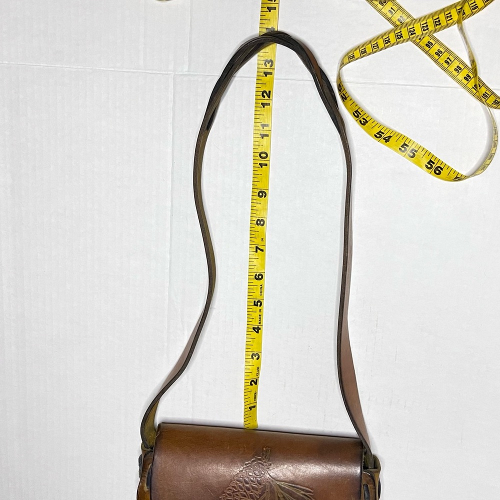 Vintage Tooled Leather Structured Crossbody Bag - Picture 15 of 15